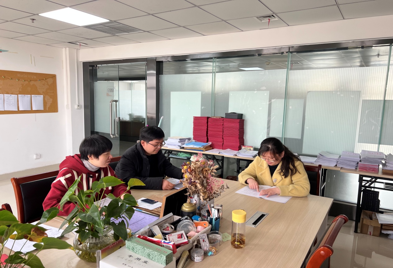 a61dfb164bae8af0d0cf5c5a8b7b8db