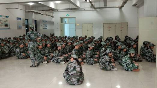 06465BFB110FCC0D9EE36D11C2115913