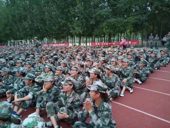 E58DBD68A2B8EC857018325839B1E4A5