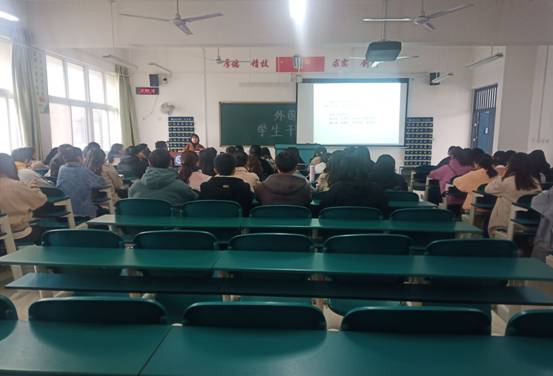 40F320BC1955AF01D98DDEDF1619CECC