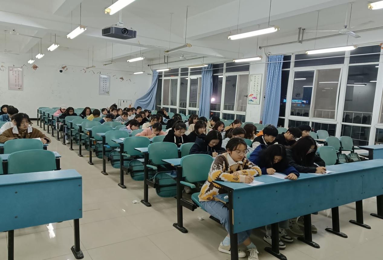 A$0Y~NNH[{5UG41UQM]HWI5